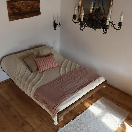 Pajta Vendeghaz شقة