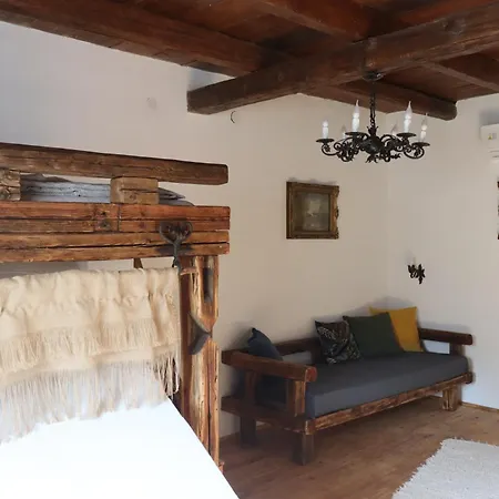 Pajta Vendeghaz Apartmán Balatonendréd